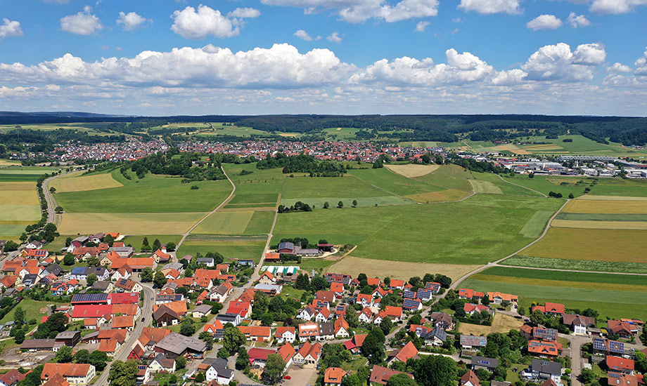 SteinheimerBeckenmitImpakthuegel ReinerEnkelmann