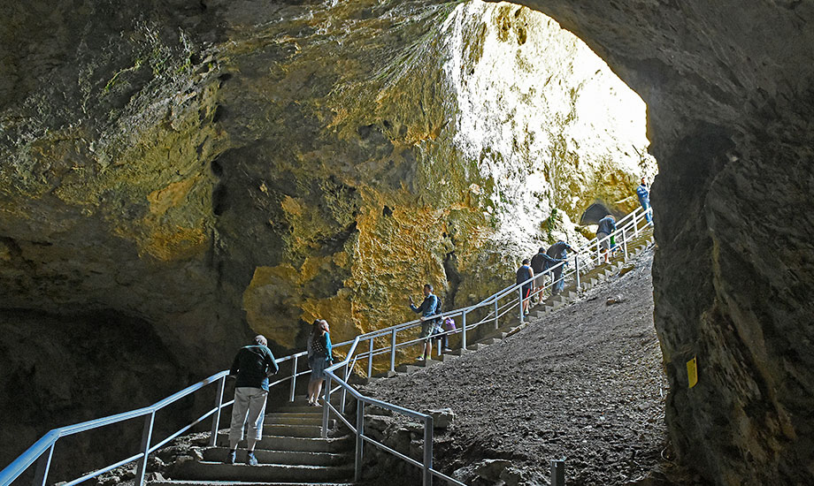 Eingang zur Sontheimer Hoehle Reiner Enkelmann